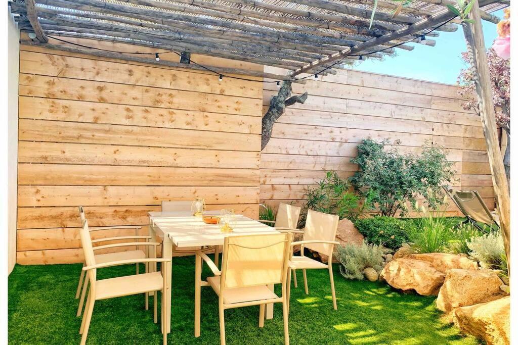פורטו-וישיו Villa Vita, Piscine Privee Chauffee & Jacuzzi Privatif, 5Mn Des Plages מראה חיצוני תמונה