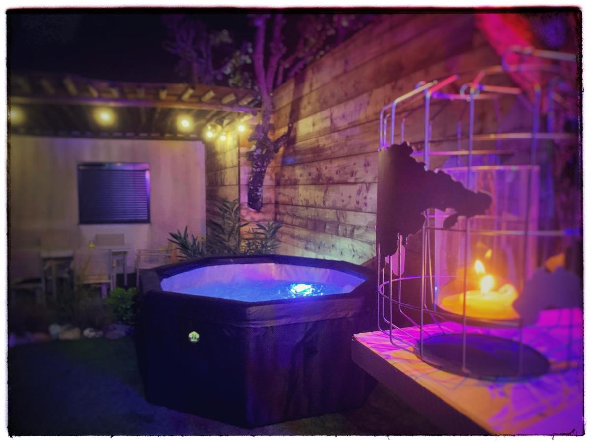 פורטו-וישיו Villa Vita, Piscine Privee Chauffee & Jacuzzi Privatif, 5Mn Des Plages מראה חיצוני תמונה